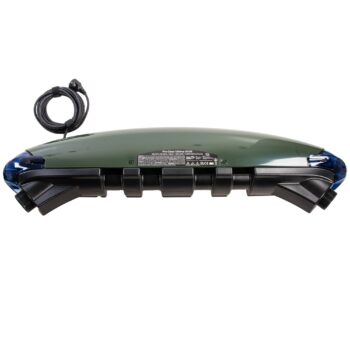 Ein TMC Pro Clear Ultima 30 & 55 UV UNIT zur effektiven UVC-Wasseraufbereitung wird von oben gezeigt, mit einem schwarzen Stromkabel auf der linken Seite und einem Etikett mit Produktinformationen in der Mitte.