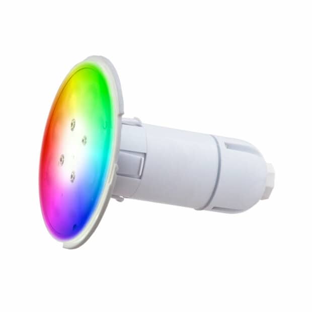Der LED-Unterwasserscheinwerfer Adagio Pro PLP 100-RGB, ein zylindrischer 45W-Poolscheinwerfer für Folienbecken, verfügt über eine flache, runde Oberfläche mit leuchtenden Regenbogenfarben - ideal für eine stilvolle Unterwasserbeleuchtung in Ihrem Pool oder Teich.